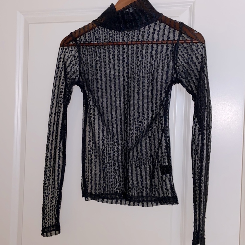SHEAR PATTERN BLACK TURTLE NECK LONG SLEEVE